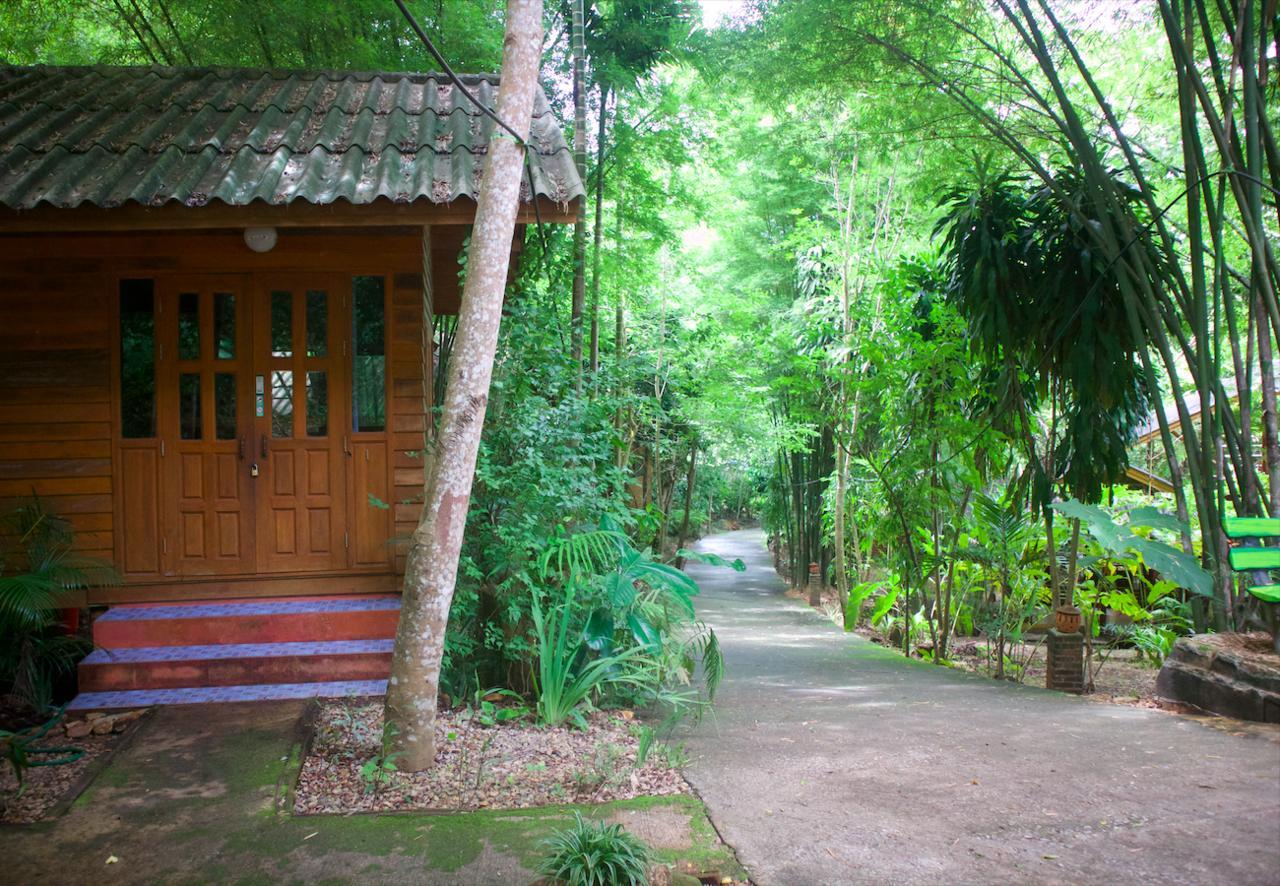 Maewin Guesthouse And Resort Ban Huai Rin Exterior foto